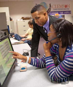 BDPA Member Dr. Juan Gilbert working with PhD candidates | Clemson HCC